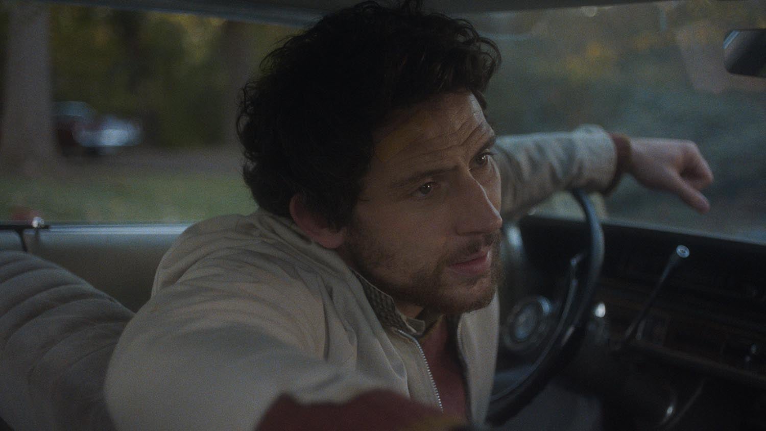 Josh O’Connor in The Mastermind