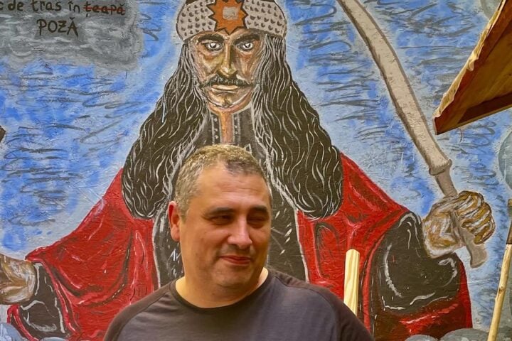 Radu Jude on His Meta Dracula and Weaponizing Artificial Intelligence