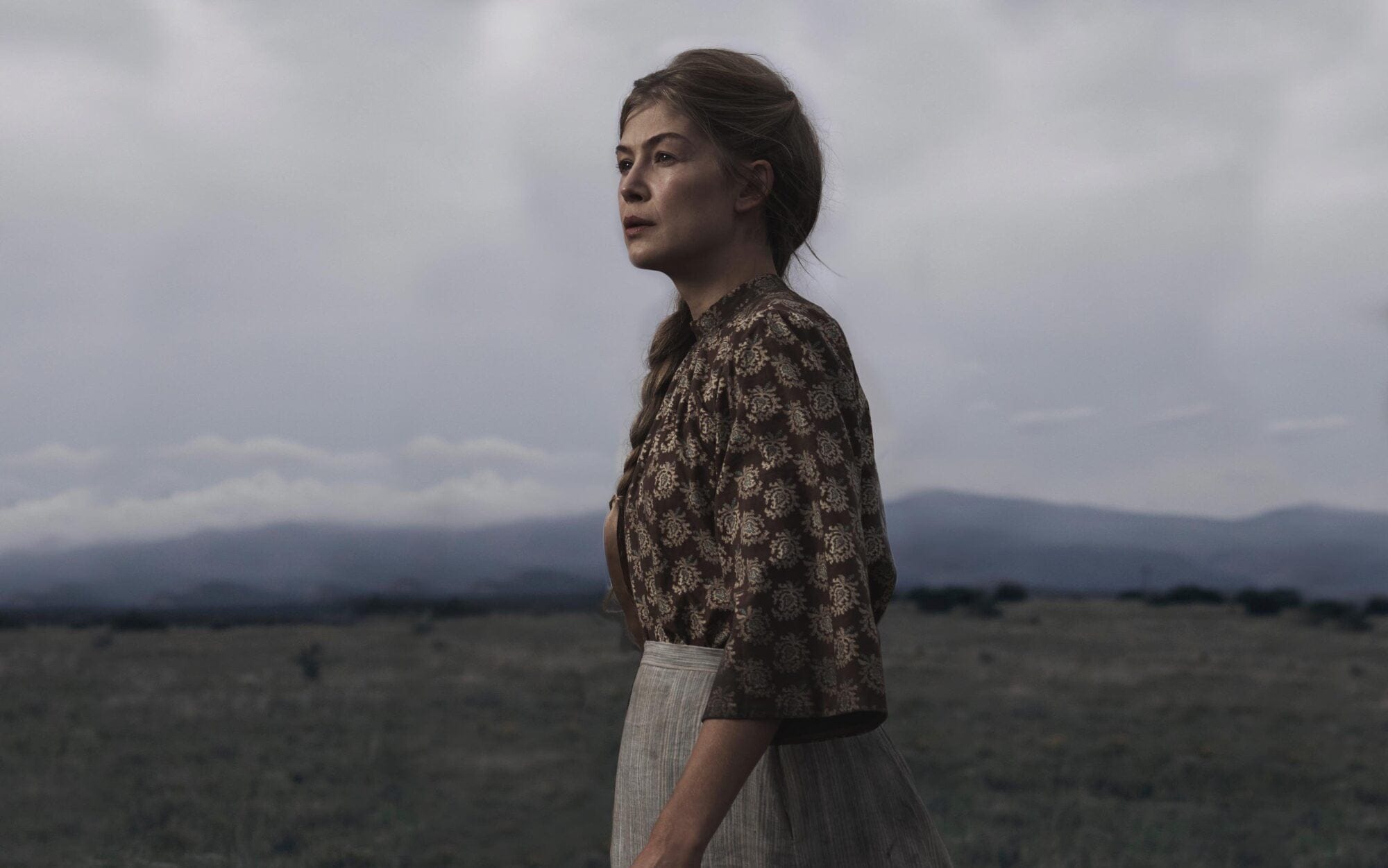 Interview: Rosamund Pike Talks Hostiles and Career Post-Gone Girl