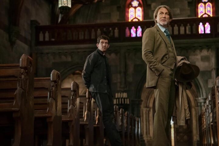 Wake Up Dead Man: A Knives Out Mystery